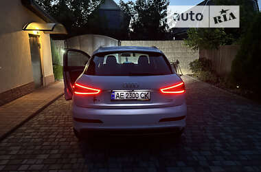 Позашляховик / Кросовер Audi Q3 2013 в Дніпрі