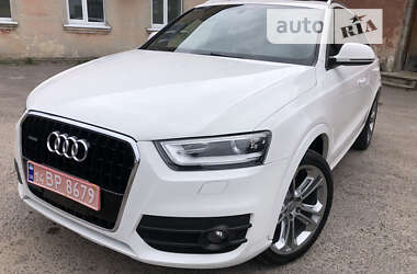 Внедорожник / Кроссовер Audi Q3 2015 в Львове