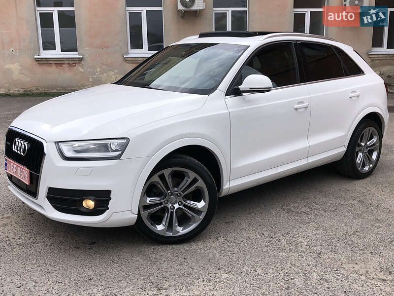 Внедорожник / Кроссовер Audi Q3 2015 в Львове