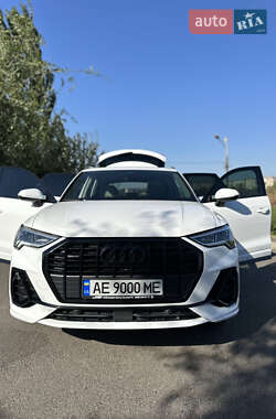 Позашляховик / Кросовер Audi Q3 2019 в Одесі