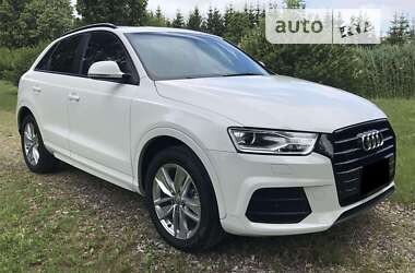 Позашляховик / Кросовер Audi Q3 2017 в Великих Мостах