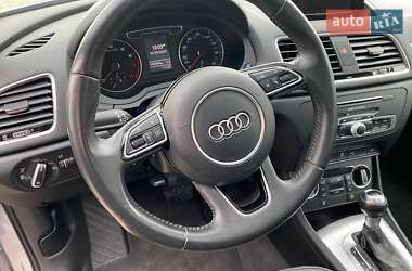 Внедорожник / Кроссовер Audi Q3 2017 в 