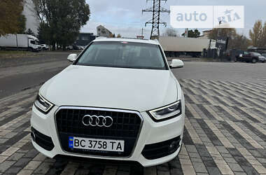 Позашляховик / Кросовер Audi Q3 2014 в Львові