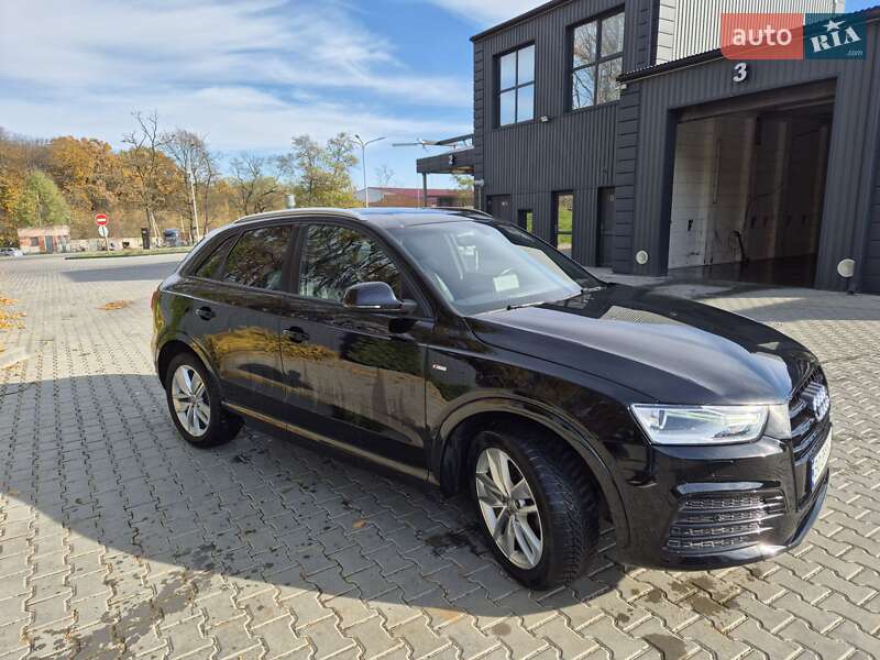 Внедорожник / Кроссовер Audi Q3 2017 в Теребовле