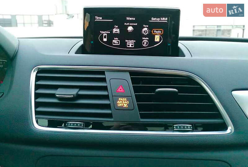 Внедорожник / Кроссовер Audi Q3 2016 в Киеве
