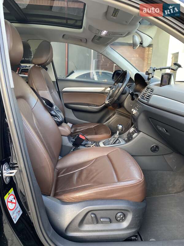 Внедорожник / Кроссовер Audi Q3 2014 в Житомире