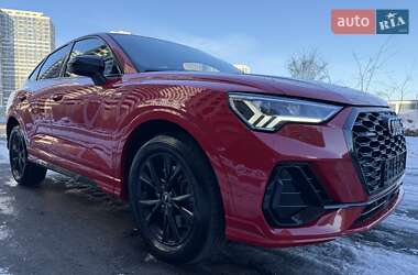 Внедорожник / Кроссовер Audi Q3 2022 в Киеве