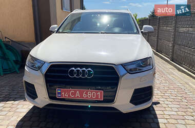 Внедорожник / Кроссовер Audi Q3 2017 в Львове