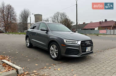 Внедорожник / Кроссовер Audi Q3 2015 в 