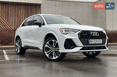 Позашляховик / Кросовер Audi Q3 2021 в Києві