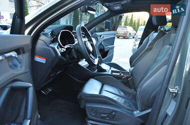 Внедорожник / Кроссовер Audi Q3 2020 в 