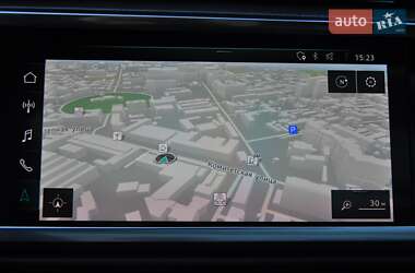 Внедорожник / Кроссовер Audi Q3 2020 в 