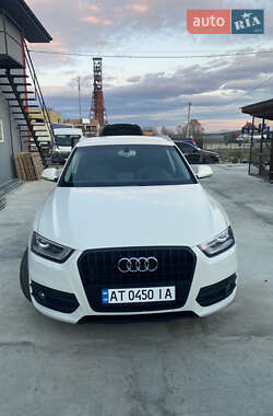 Внедорожник / Кроссовер Audi Q3 2012 в Калуше