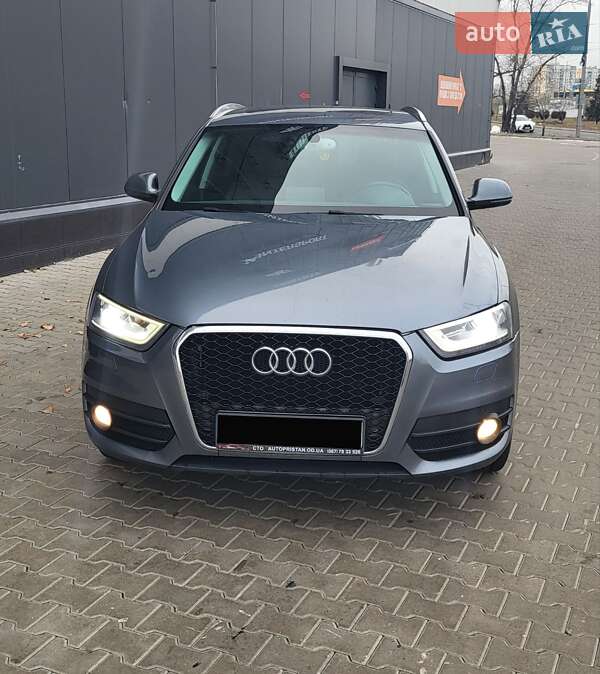 Внедорожник / Кроссовер Audi Q3 2015 в Киеве фото 18 Внедорожник / Кроссовер Audi Q3 2015 в Киеве