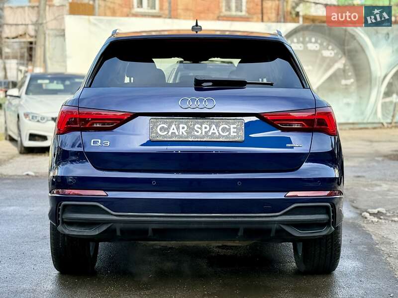 Позашляховик / Кросовер Audi Q3 2020 в Одесі