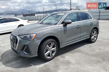 Внедорожник / Кроссовер Audi Q3 2020 в Хмельницком