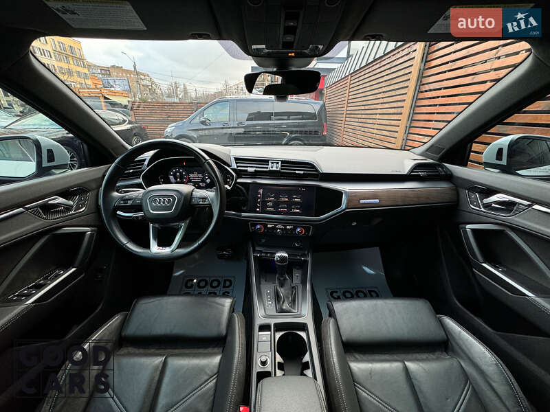 Позашляховик / Кросовер Audi Q3 2021 в Одесі