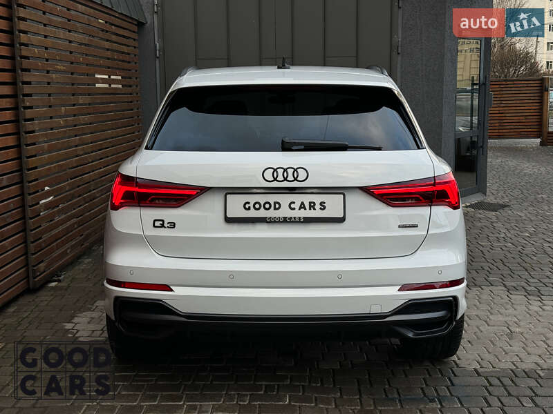 Позашляховик / Кросовер Audi Q3 2021 в Одесі