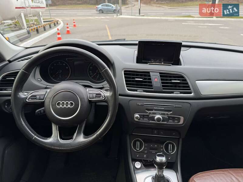 Внедорожник / Кроссовер Audi Q3 2015 в Киеве фото 10 Внедорожник / Кроссовер Audi Q3 2015 в Киеве