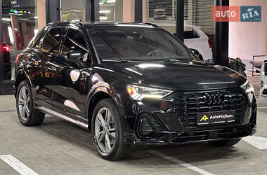 Внедорожник / Кроссовер Audi Q3 2019 в 
