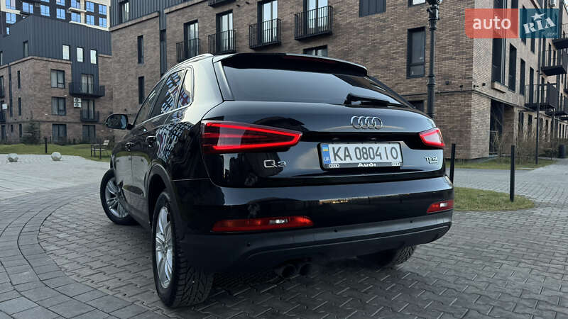 Внедорожник / Кроссовер Audi Q3 2012 в Ивано-Франковске