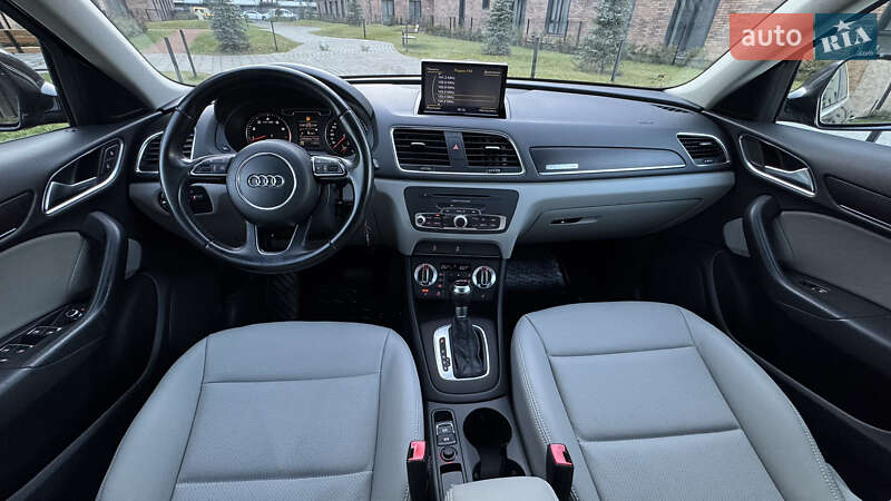 Внедорожник / Кроссовер Audi Q3 2012 в Ивано-Франковске