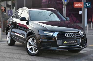 Внедорожник / Кроссовер Audi Q3 2015 в Киеве