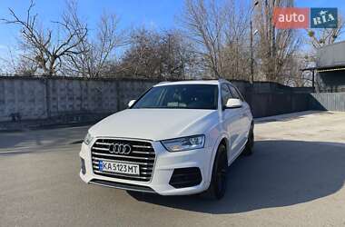 Позашляховик / Кросовер Audi Q3 2016 в Києві