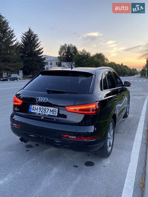 Внедорожник / Кроссовер Audi Q3 2014 в Житомире