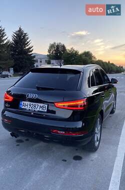 Внедорожник / Кроссовер Audi Q3 2014 в 