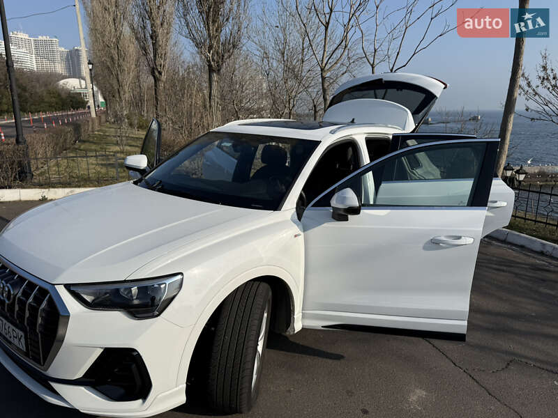 Внедорожник / Кроссовер Audi Q3 2020 в Одессе фото 4 Внедорожник / Кроссовер Audi Q3 2020 в Одессе