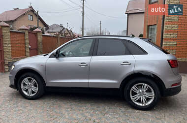 Позашляховик / Кросовер Audi Q3 2018 в 