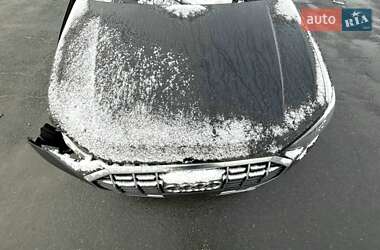 Внедорожник / Кроссовер Audi Q3 2020 в 