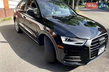 Внедорожник / Кроссовер Audi Q3 2016 в 