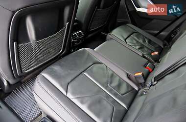 Внедорожник / Кроссовер Audi Q3 2022 в 