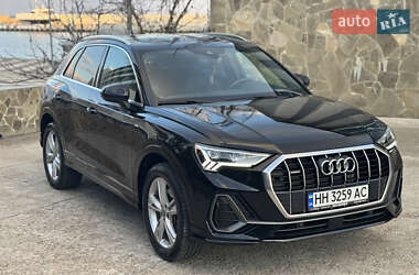 Позашляховик / Кросовер Audi Q3 2020 в Одесі