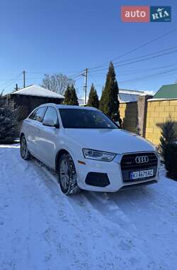 Позашляховик / Кросовер Audi Q3 2016 в Києві