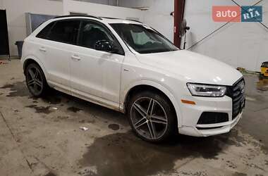 Внедорожник / Кроссовер Audi Q3 2018 в 