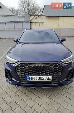 Внедорожник / Кроссовер Audi Q3 2024 в 