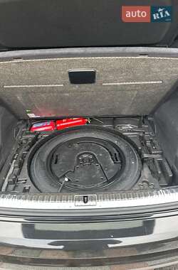 Внедорожник / Кроссовер Audi Q3 2021 в 