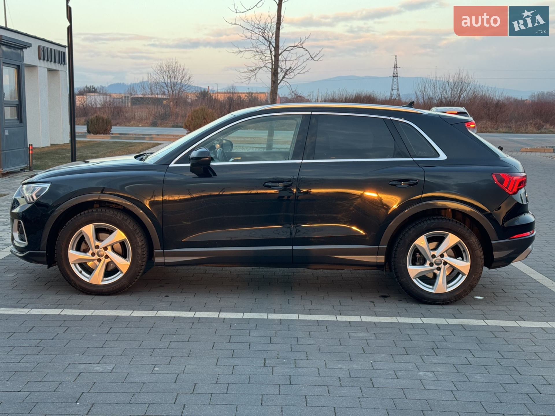 2019 Audi Q3 - мініатюра 18