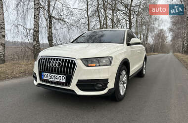 Внедорожник / Кроссовер Audi Q3 2012 в Мене