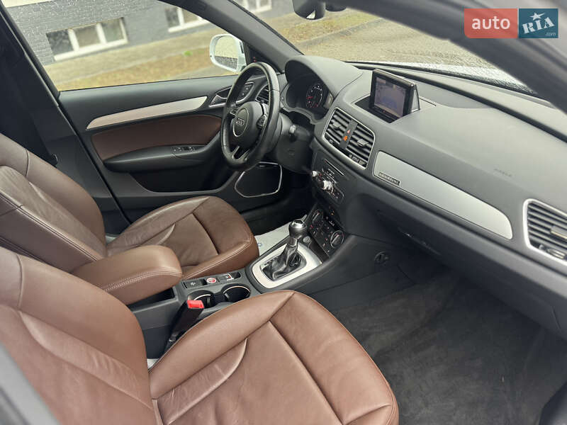 Внедорожник / Кроссовер Audi Q3 2018 в Черновцах