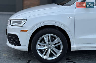 Внедорожник / Кроссовер Audi Q3 2018 в 