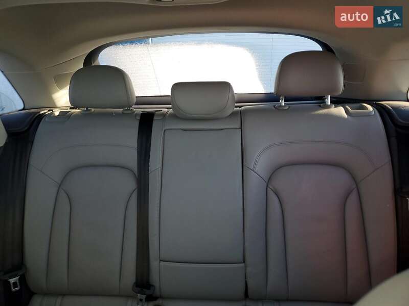 Внедорожник / Кроссовер Audi Q3 2016 в Киеве