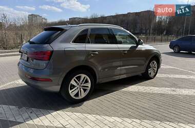 Внедорожник / Кроссовер Audi Q3 2016 в 