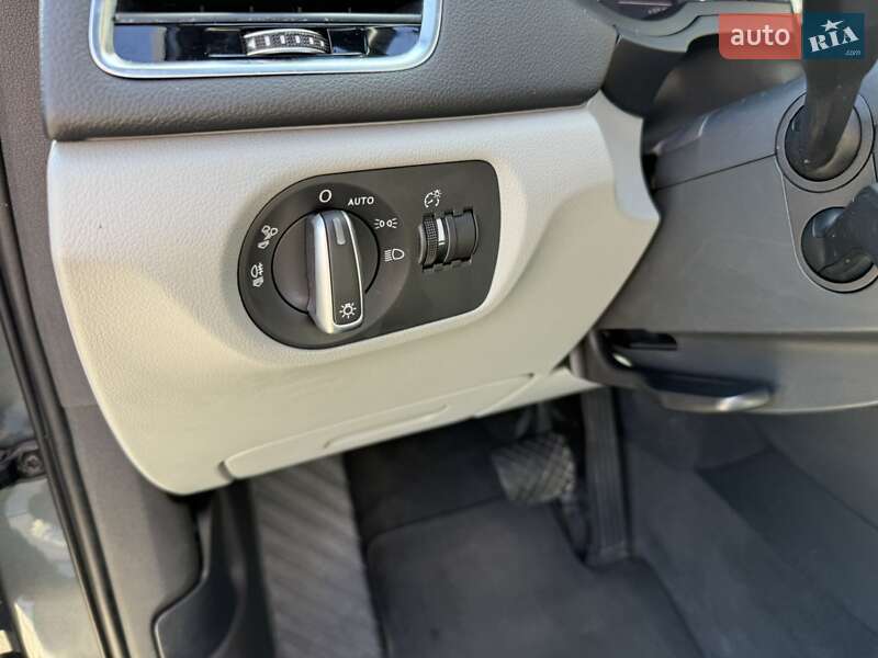 Внедорожник / Кроссовер Audi Q3 2016 в Ровно