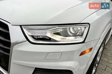Внедорожник / Кроссовер Audi Q3 2015 в 