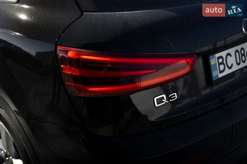 Внедорожник / Кроссовер Audi Q3 2012 в Львове