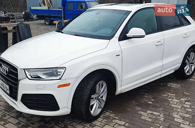 Внедорожник / Кроссовер Audi Q3 2017 в 